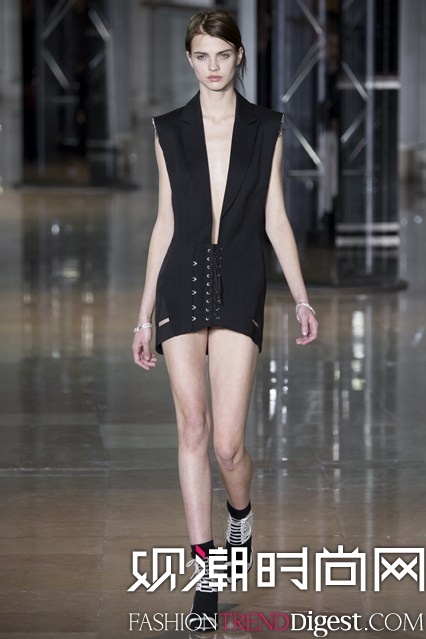 Anthony Vaccarello 2016ﶬϵаʱװܸͼƬ