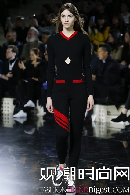 Courreges 2016ﶬϵʱװܸͼƬ