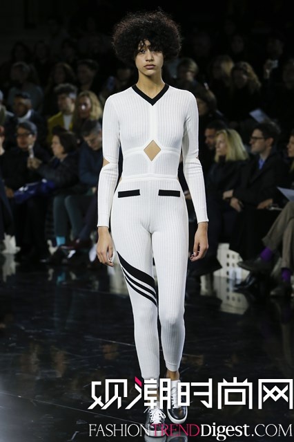 Courreges 2016ﶬϵʱװܸͼƬ