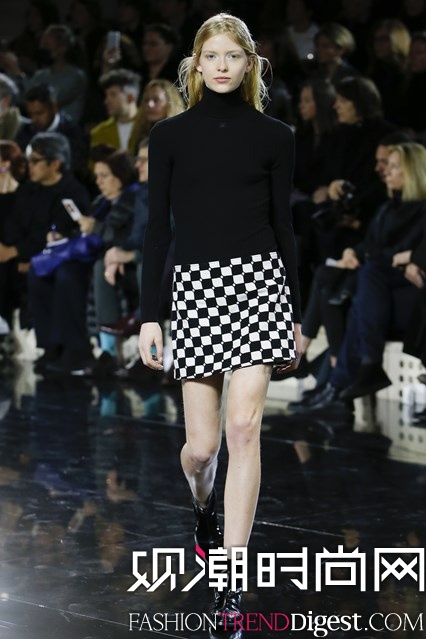 Courreges 2016ﶬϵʱװܸͼƬ