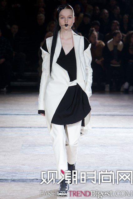 Yohji Yamamoto 2016ﶬϵаrbܸDƬ