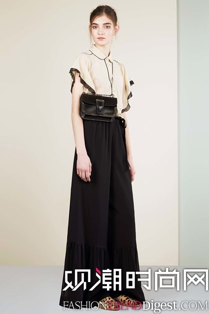 Red Valentino 2017紺ϵLookBookDƬ