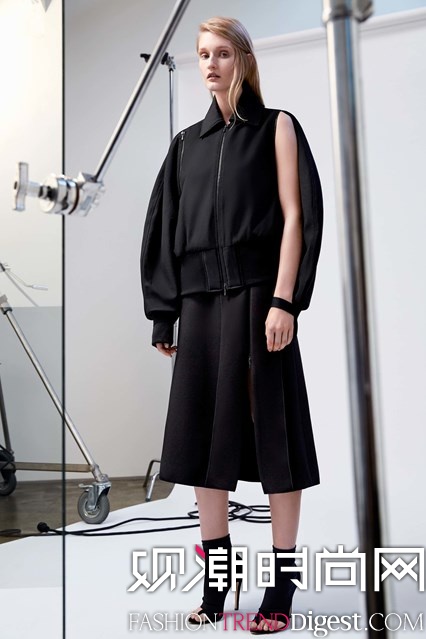 Dion Lee 2017紺ϵl(wi)ookbookDƬ