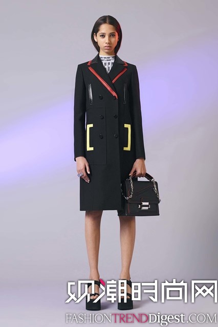 Versace 2017紺ϵlookbookDƬ