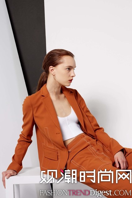 Tibi 2017紺ϵlookbookDƬ