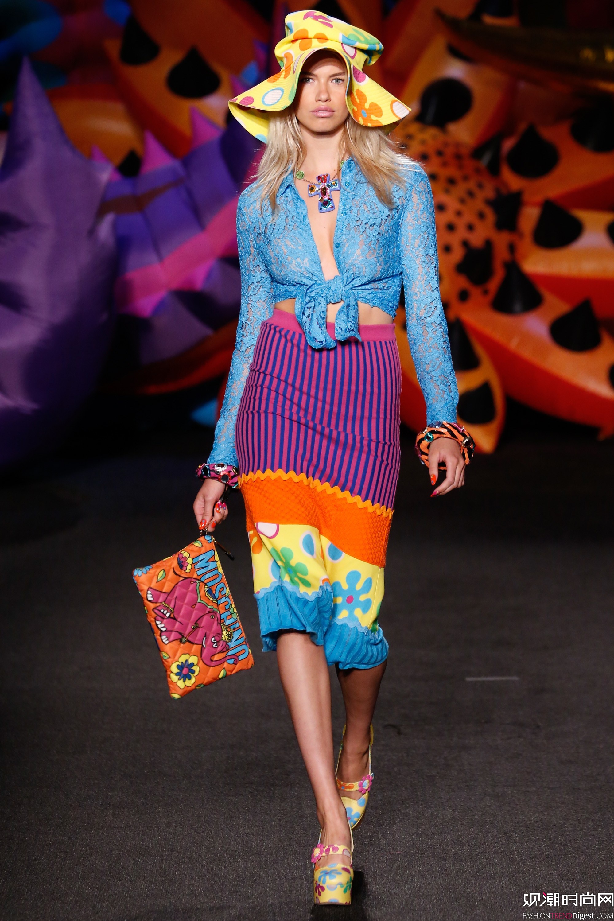 Moschino 2017bϵЂDƬ
