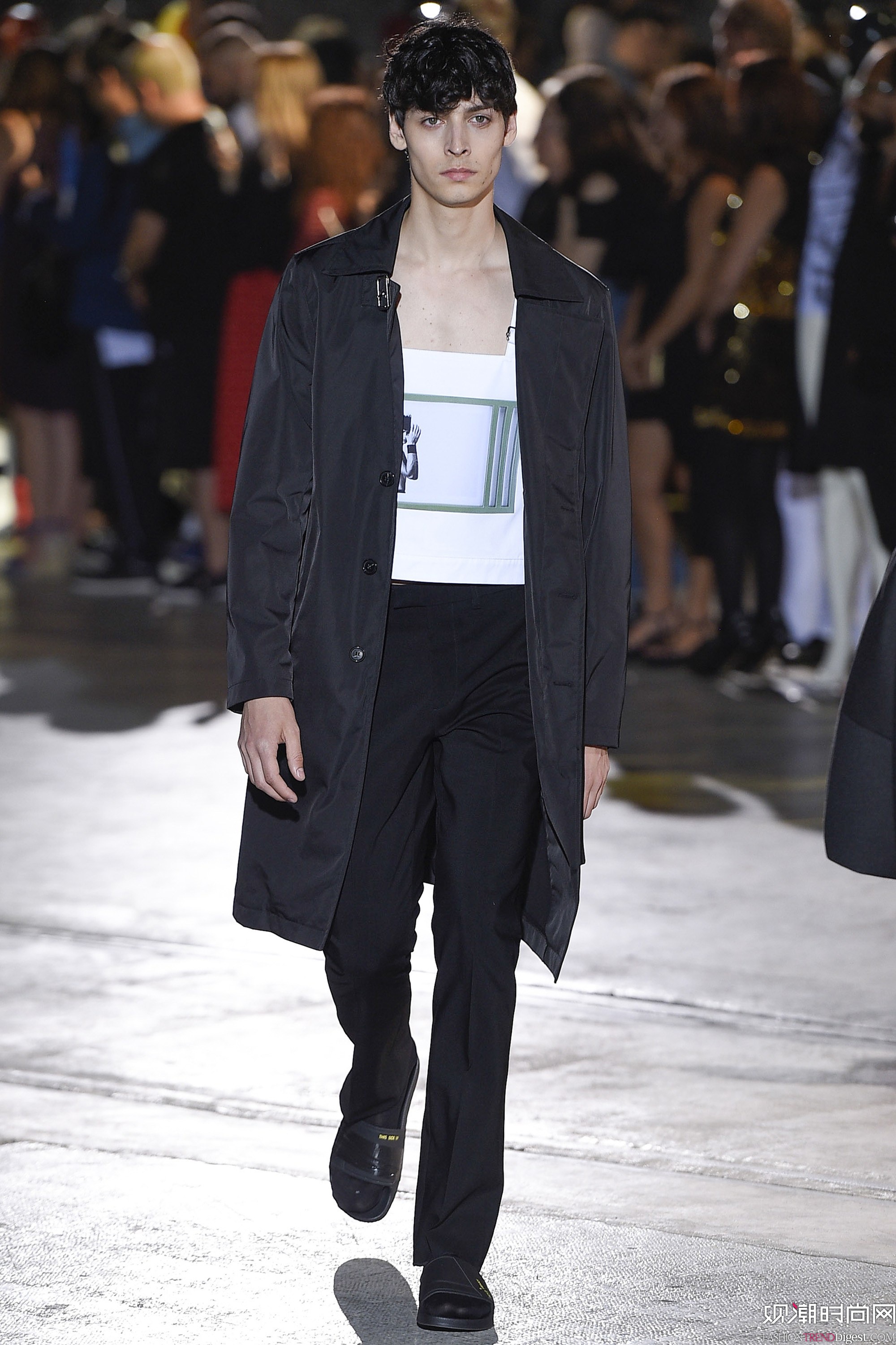 Raf Simons 2017bϵDƬ