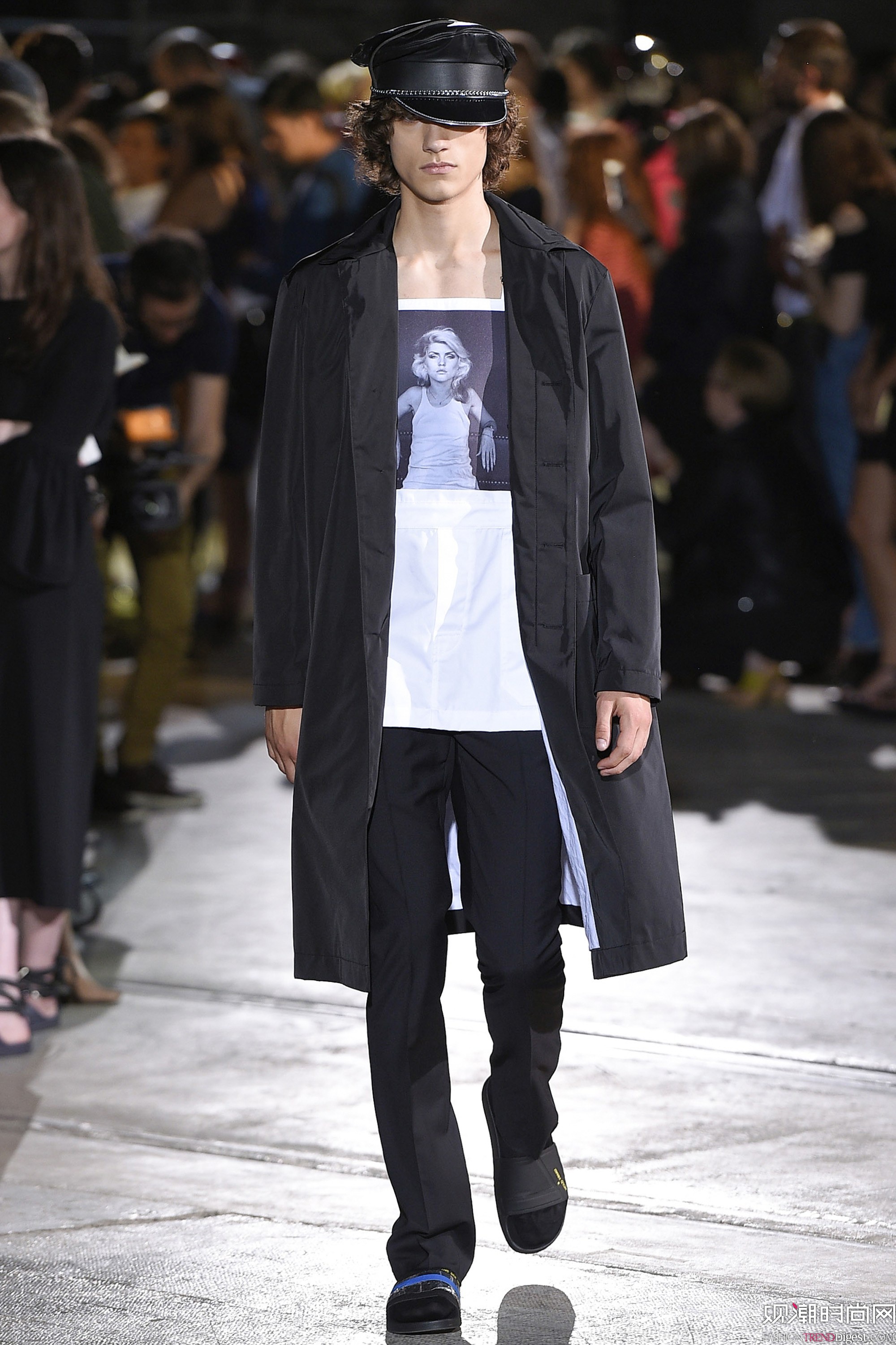 Raf Simons 2017bϵDƬ
