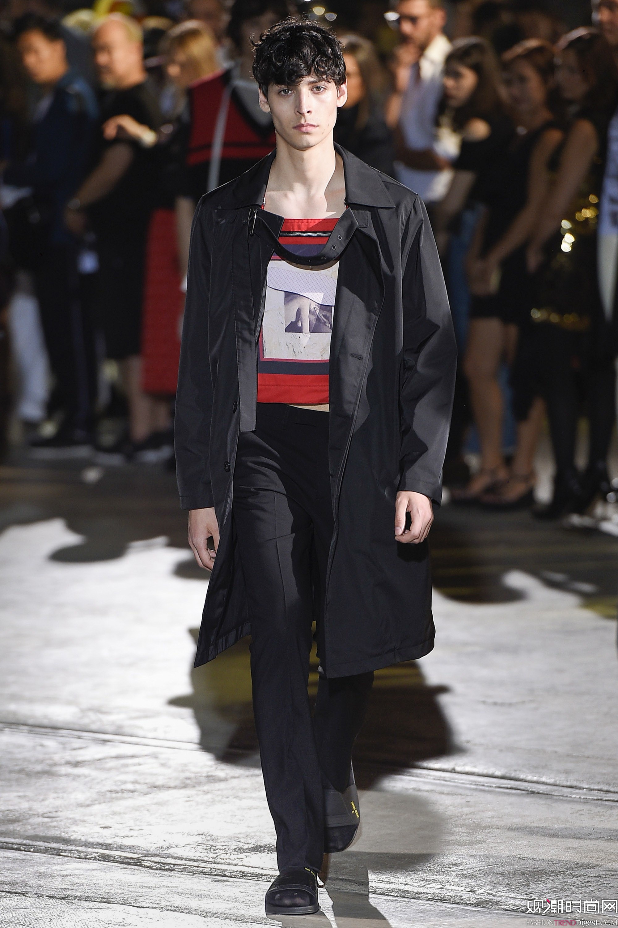 Raf Simons 2017bϵDƬ