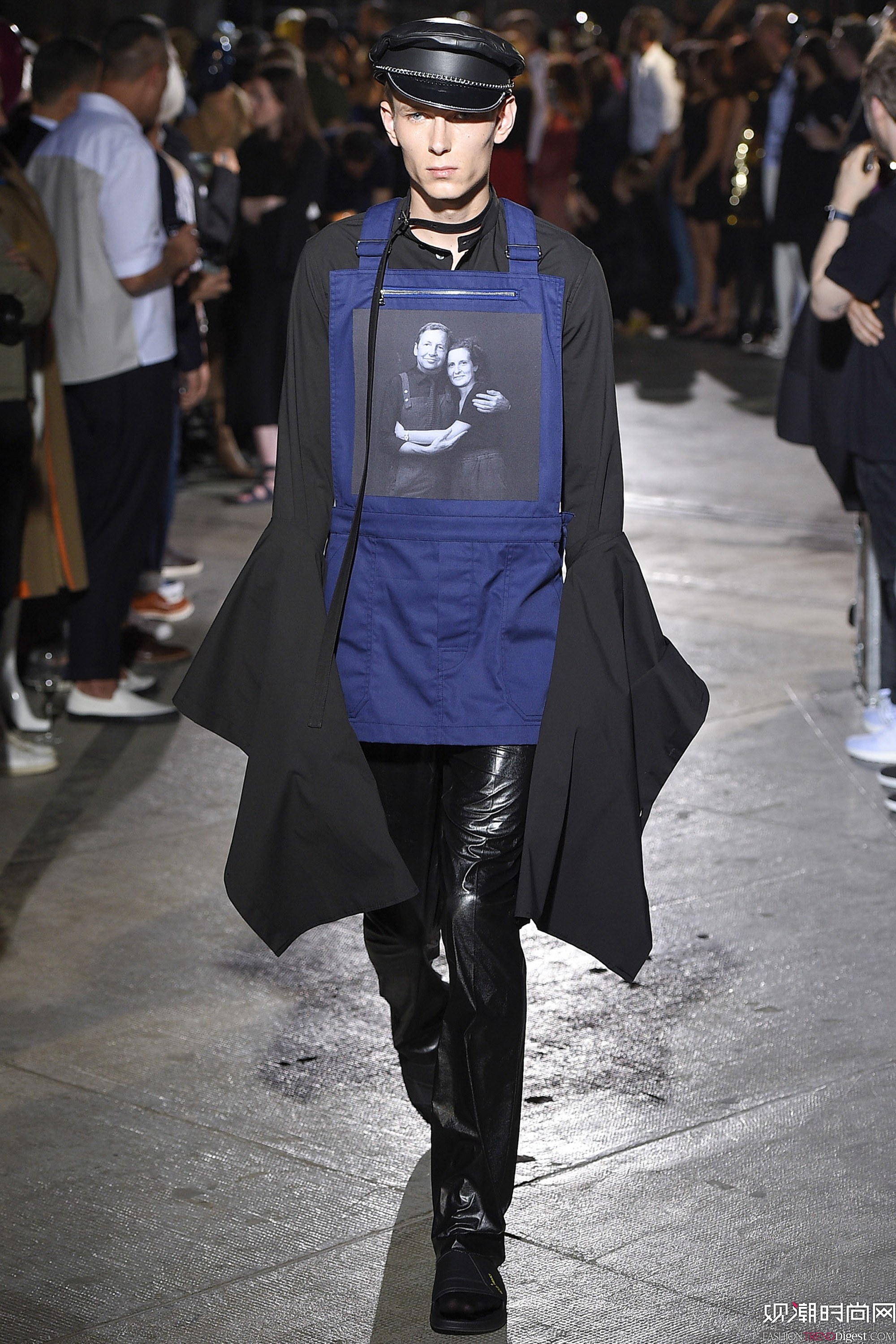 Raf Simons 2017bϵDƬ
