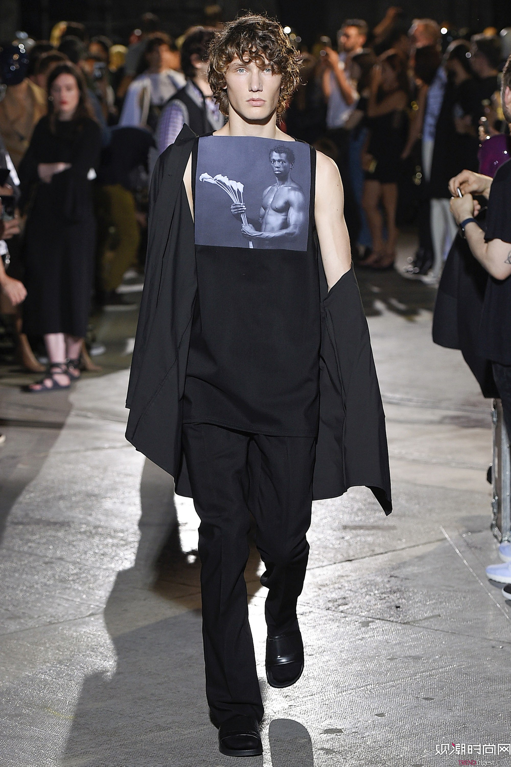 Raf Simons 2017bϵDƬ