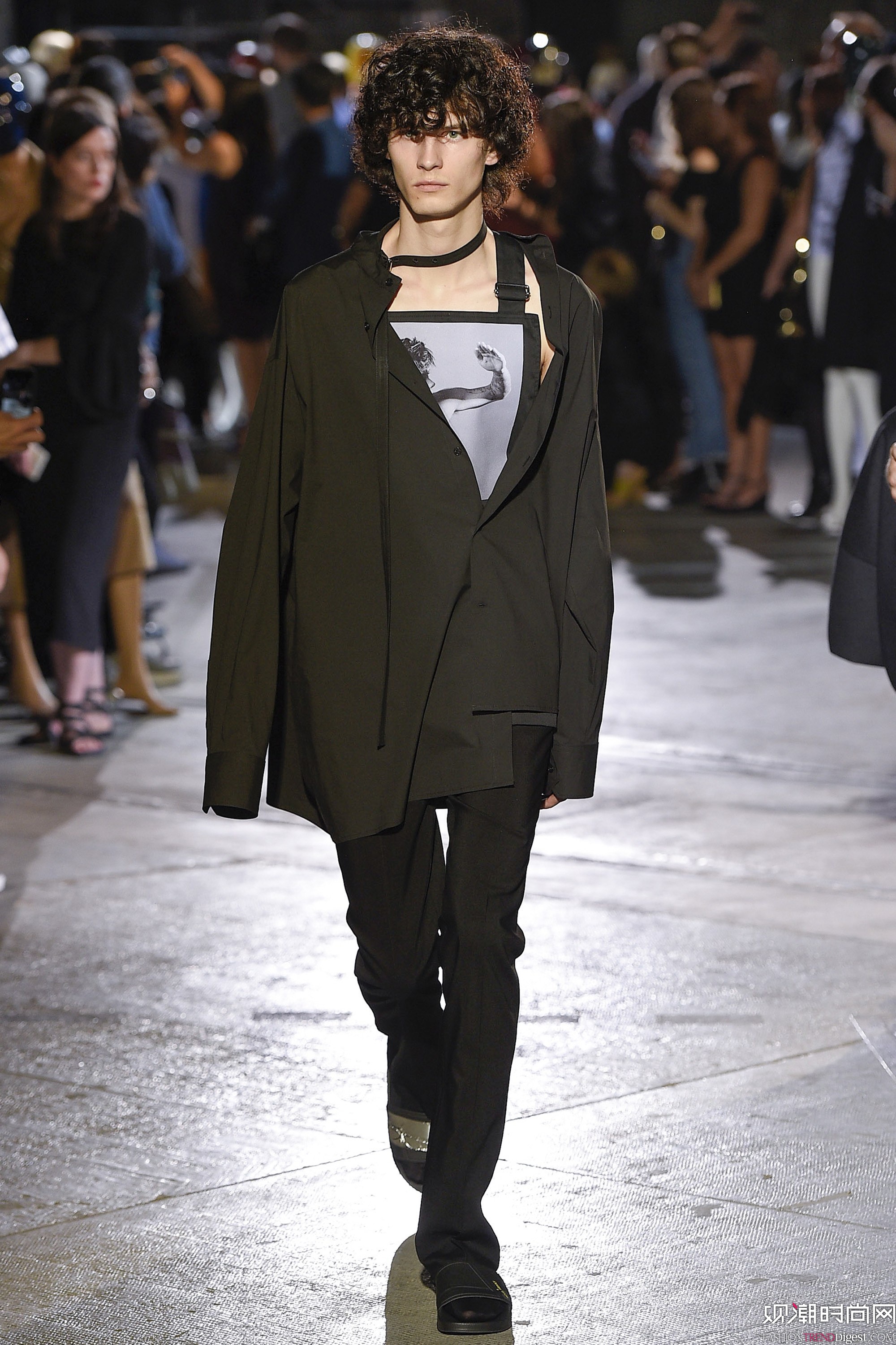 Raf Simons 2017bϵDƬ