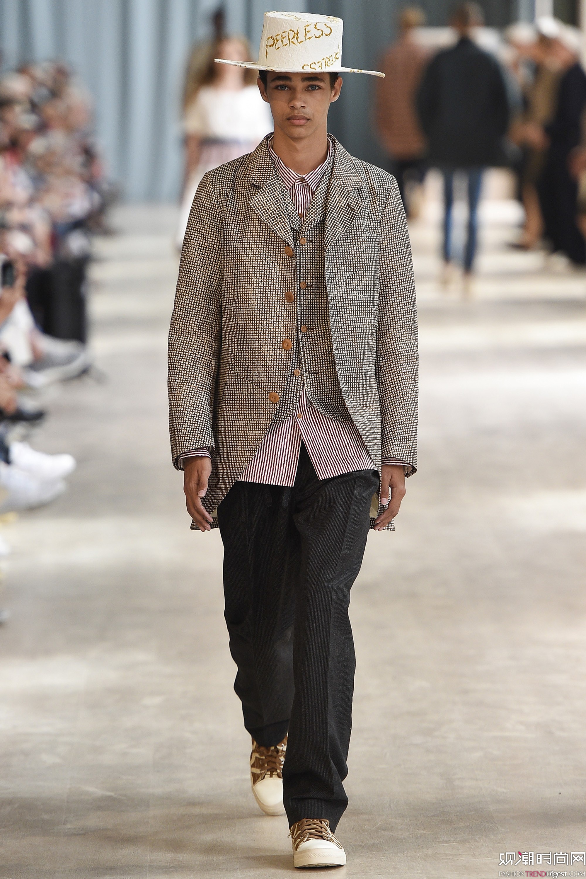Visvim 2017bϵDƬ