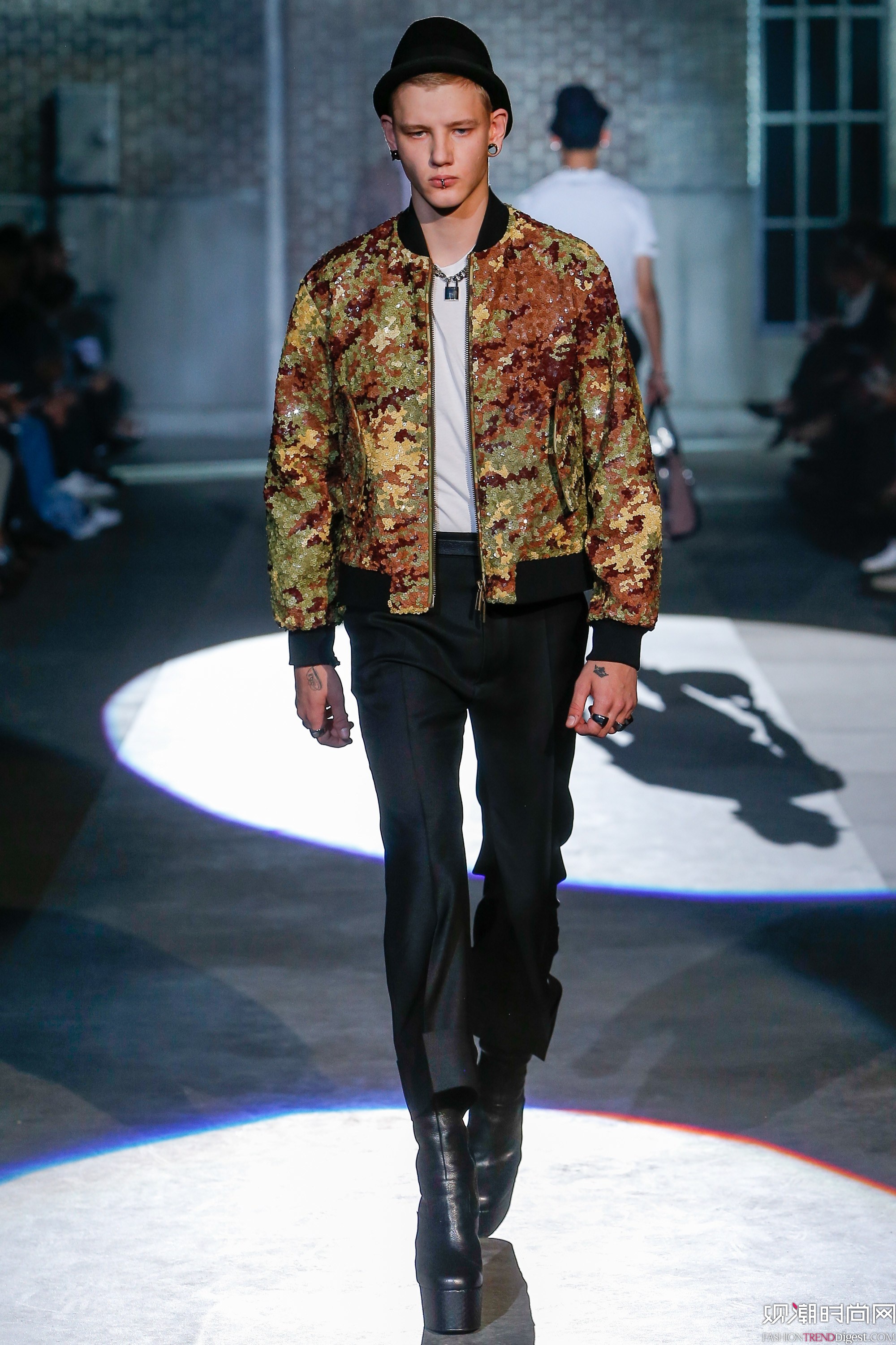 DSquared2 2017ϵmrbܸDƬ