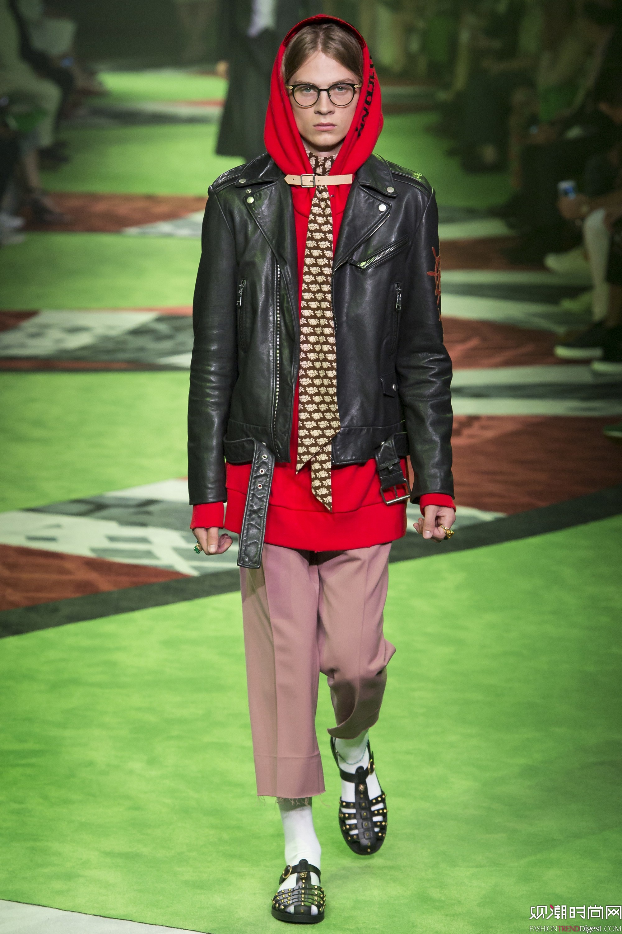 Gucci 2017bϵDƬ