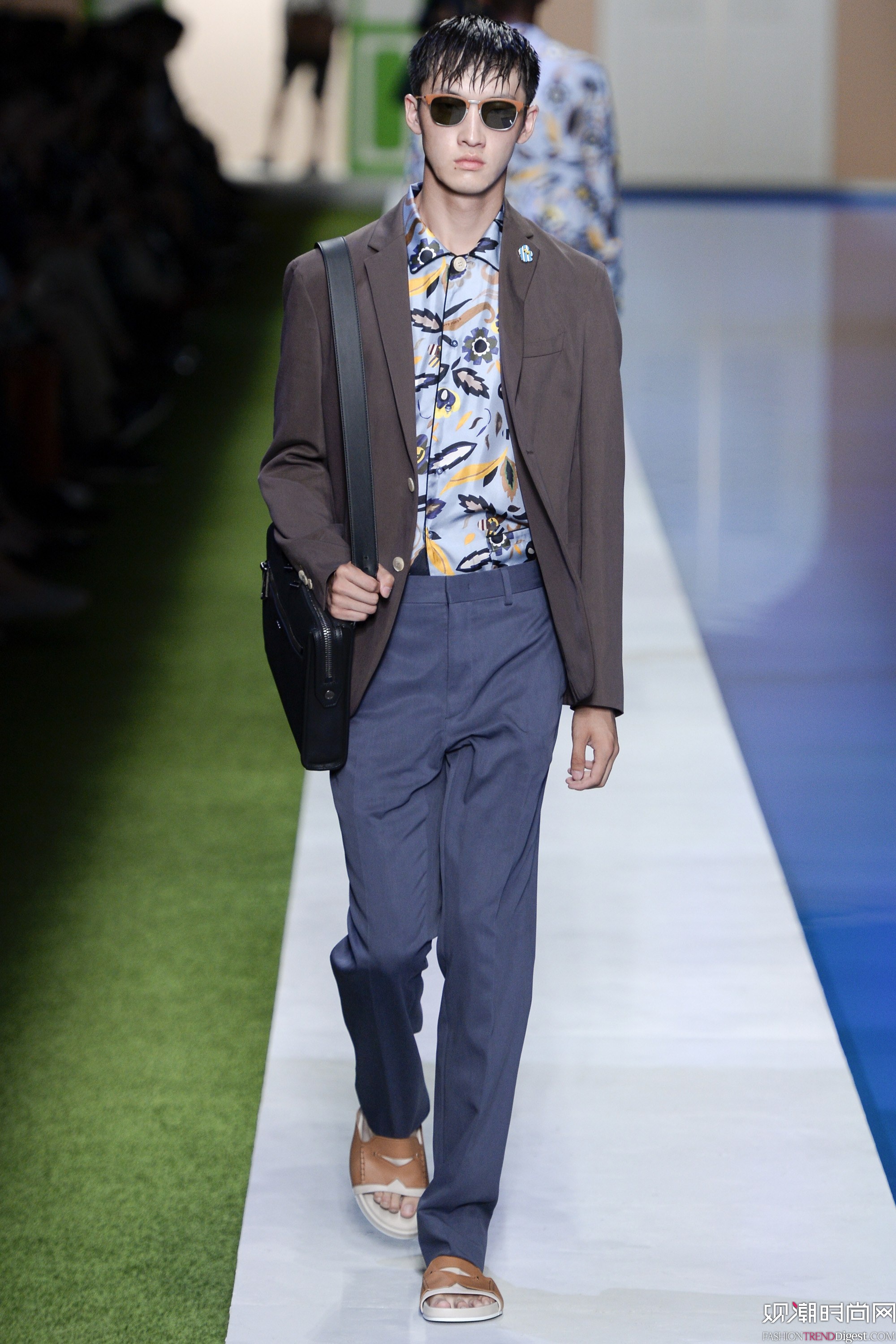 Fendi 2017bϵDƬ