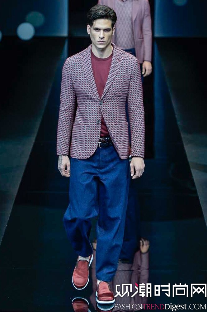 Giorgio Armani 2017bϵDƬ