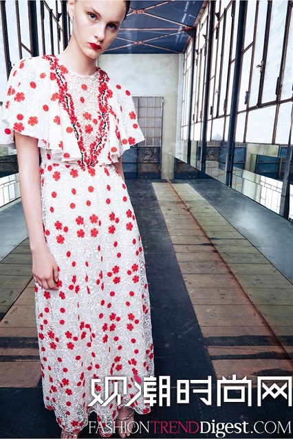 Giambattista Valli 2017紺LOOKBOOKDƬ