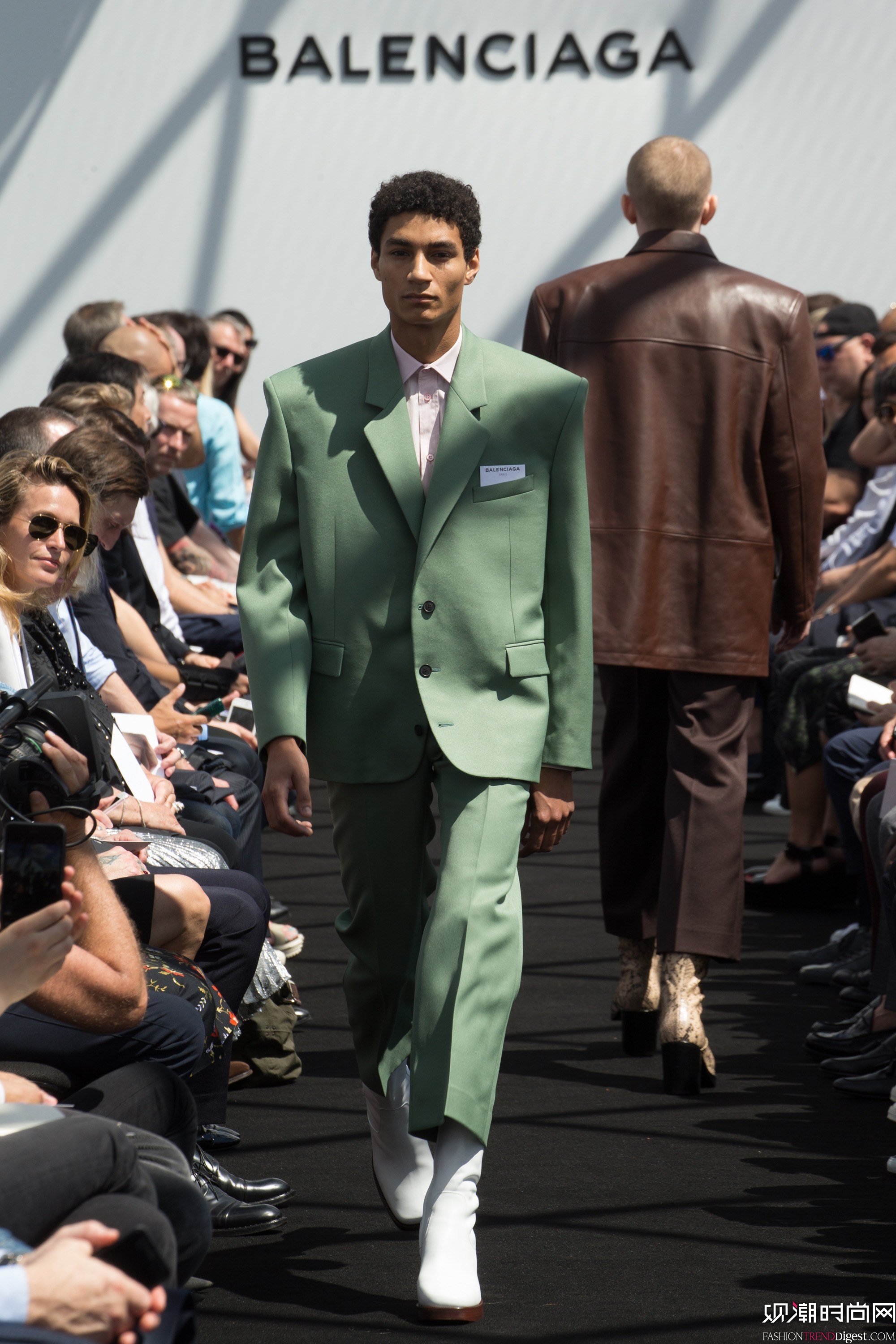 Balenciaga 2017İbܸDƬ