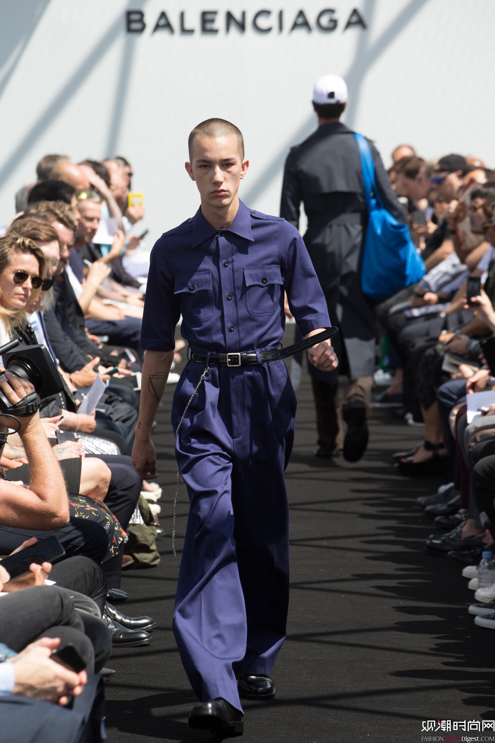 Balenciaga 2017���İ�����װ�ܸ���ͼƬ