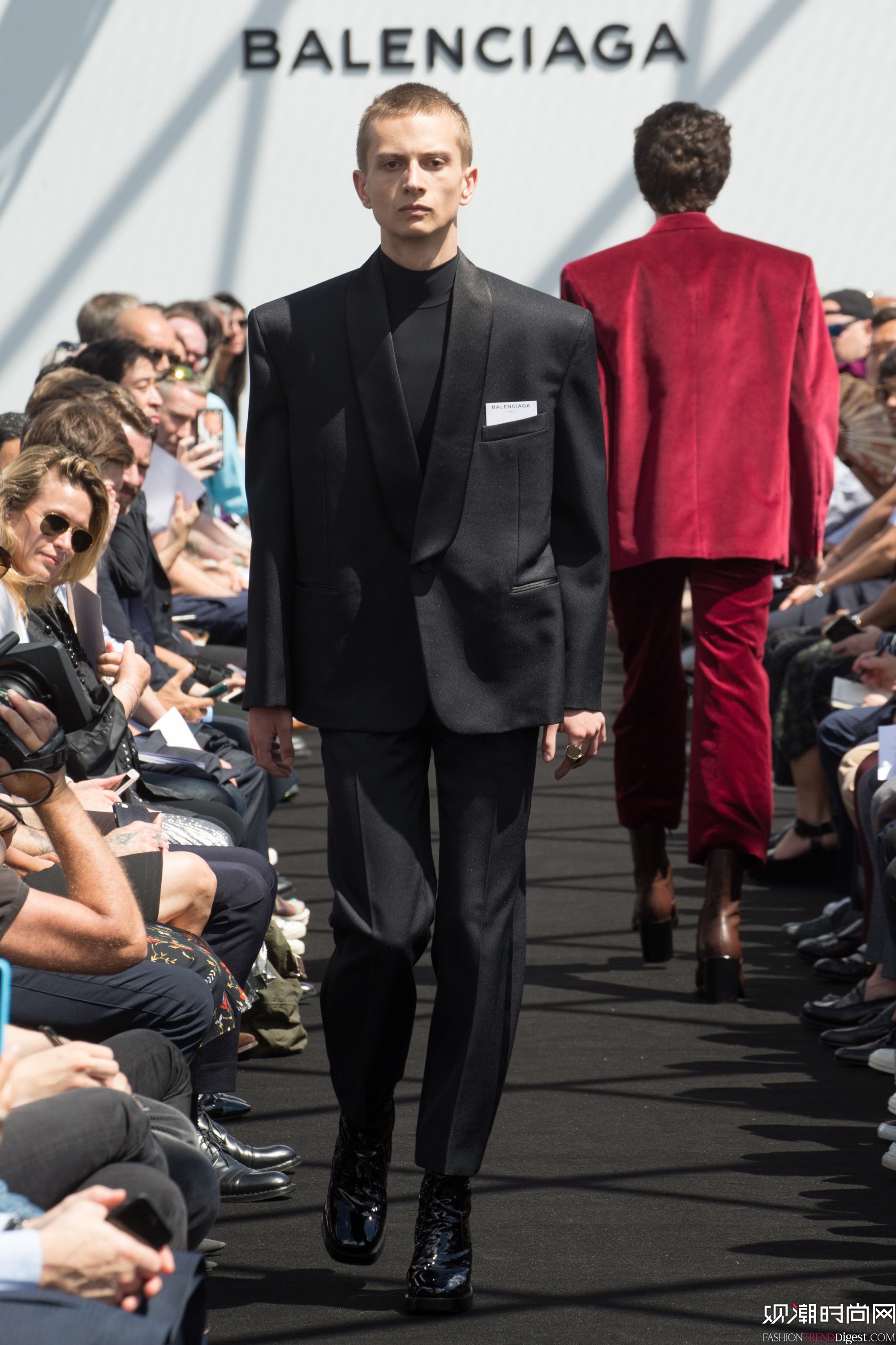 Balenciaga 2017���İ�����װ�ܸ���ͼƬ