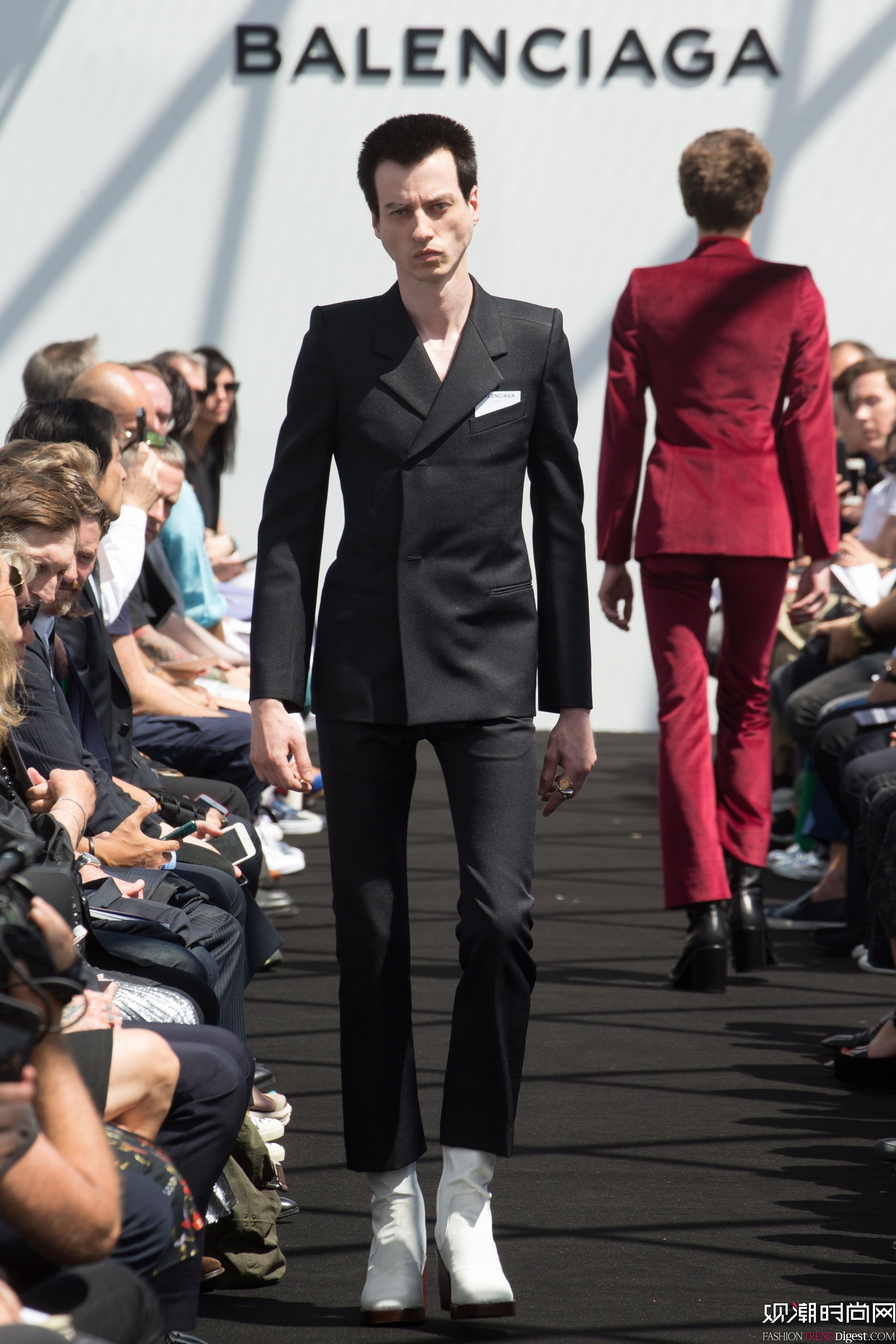 Balenciaga 2017İbܸDƬ