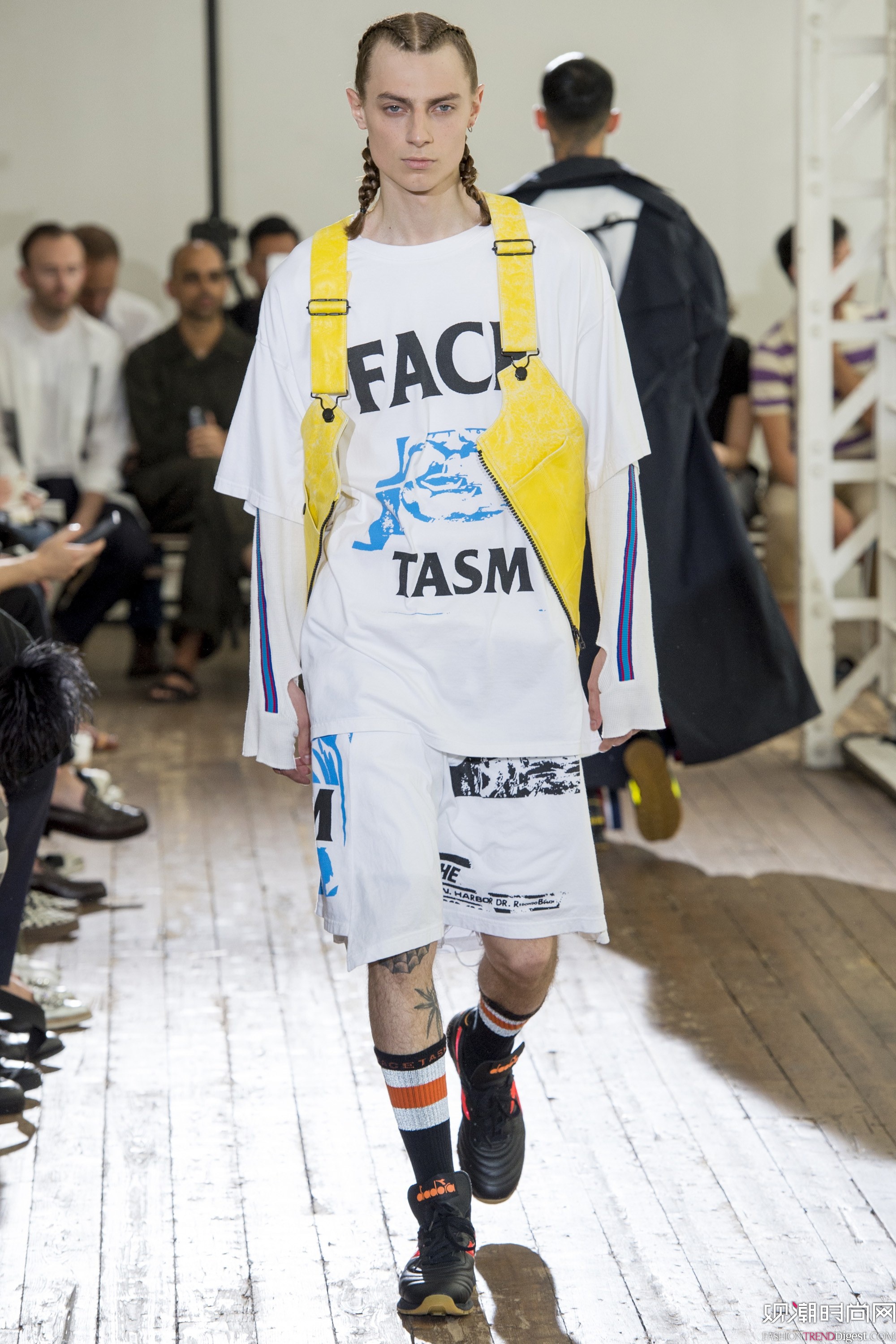 Facetasm 2017İbܸDƬ