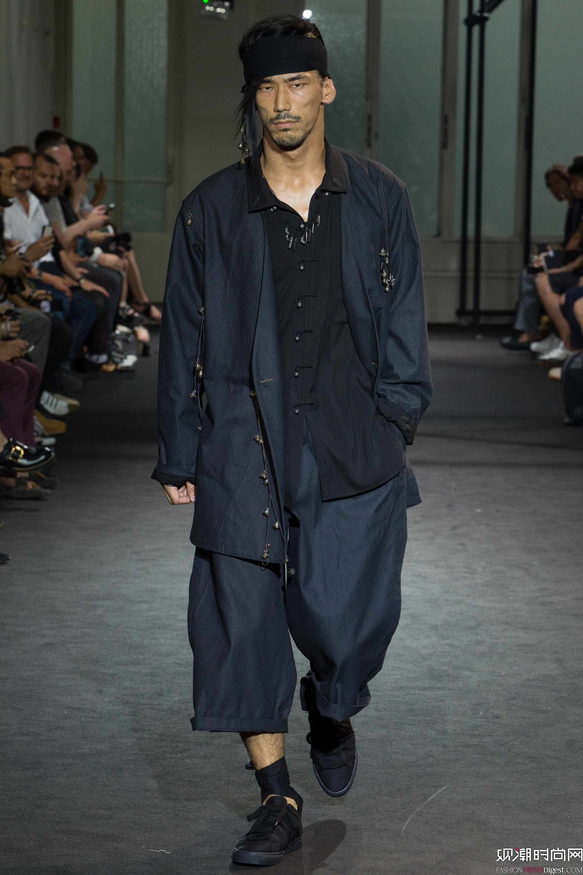 Yohji Yamamoto 2017װϵаʱװܸͼƬ