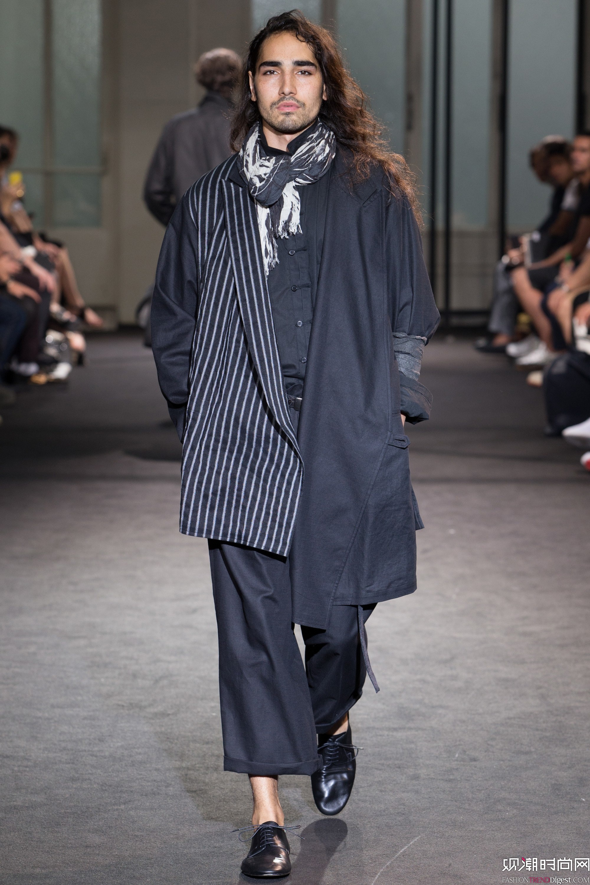 Yohji Yamamoto 2017װϵаʱװܸͼƬ