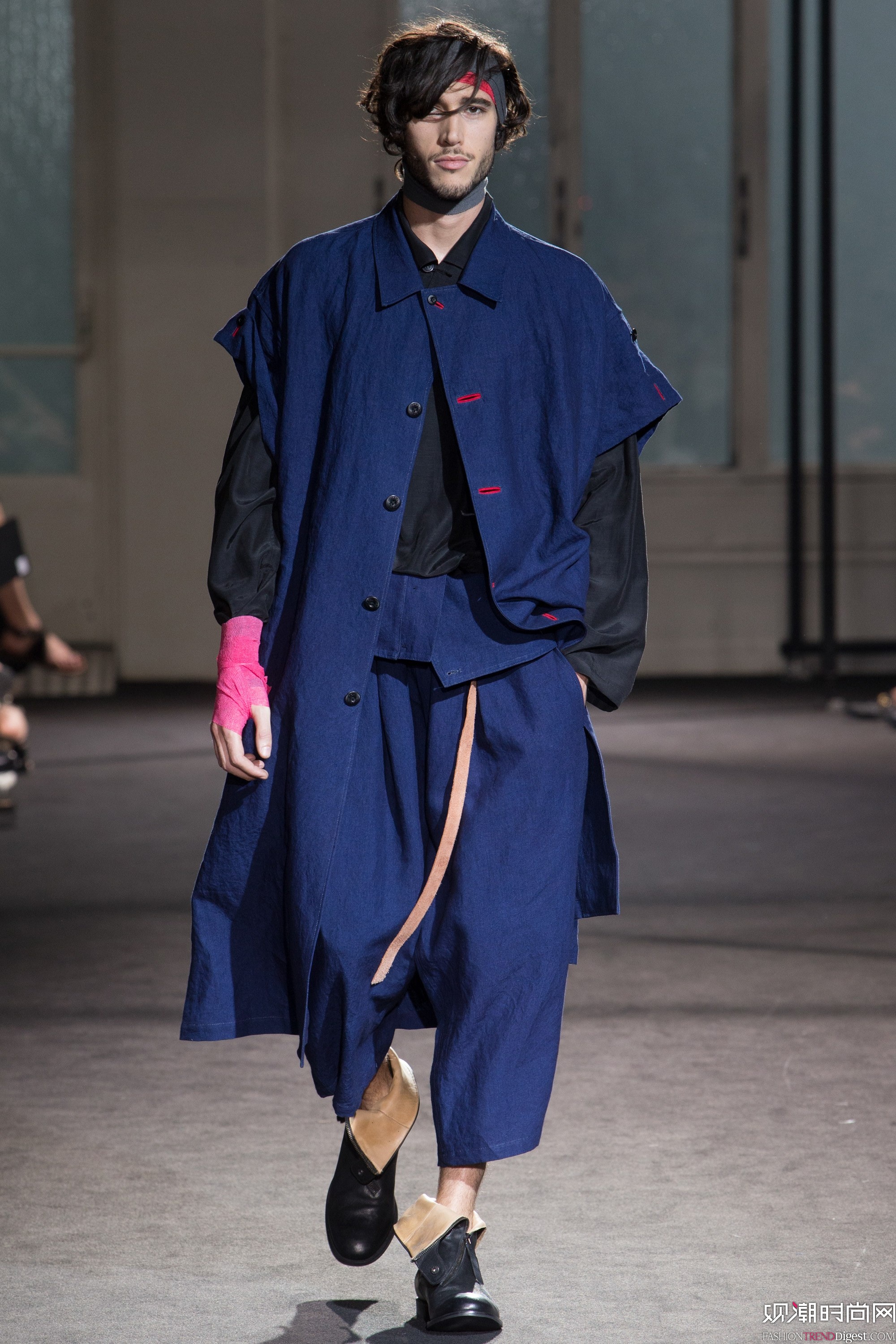 Yohji Yamamoto 2017װϵаʱװܸͼƬ