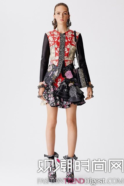 Alexander McQueen 2017紺ϵlookbookDƬ