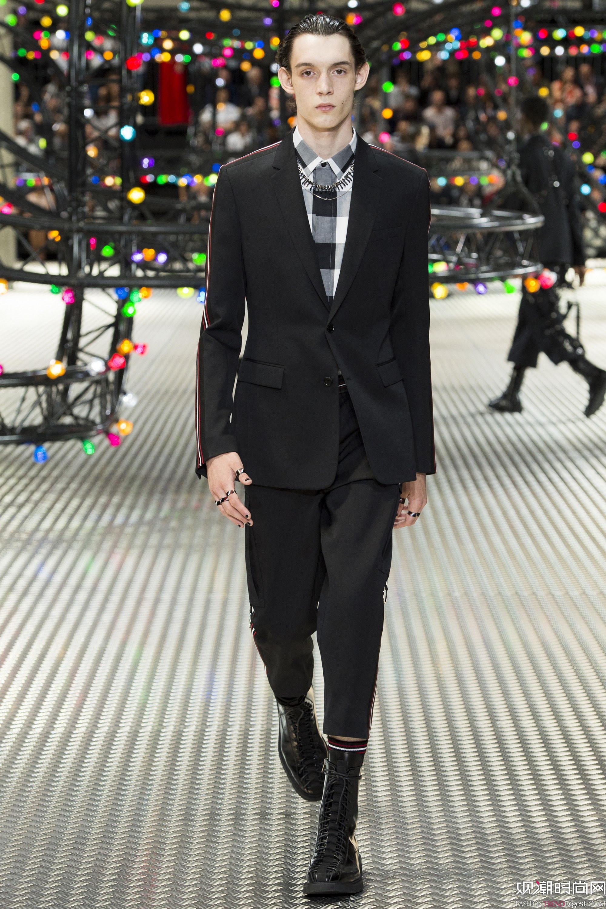 Dior Homme 2017ϵаʱװܸͼƬ