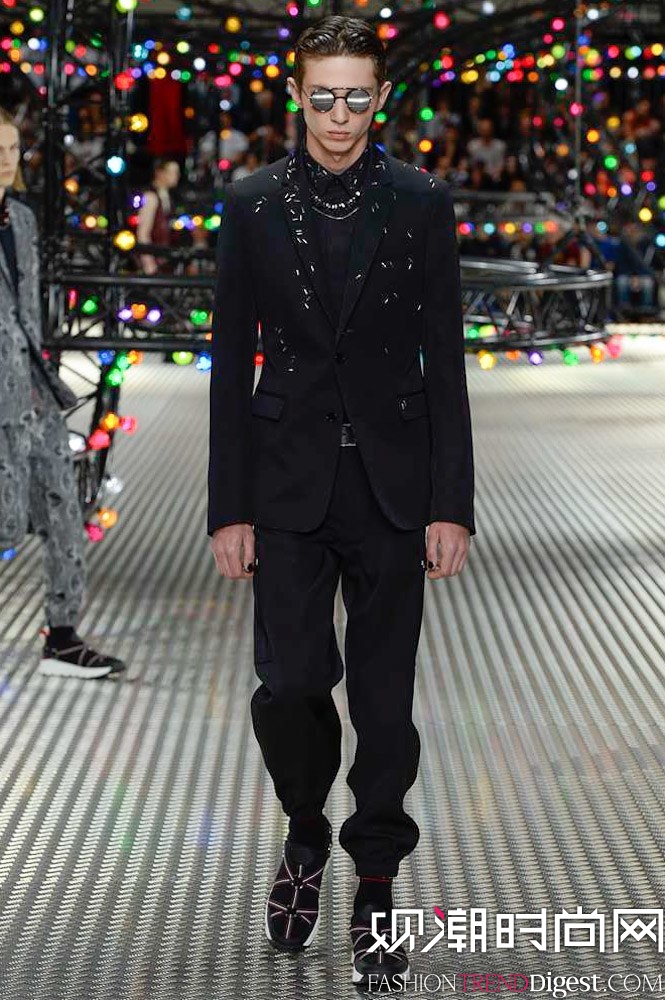 Dior Homme 2017ϵаʱװܸͼƬ