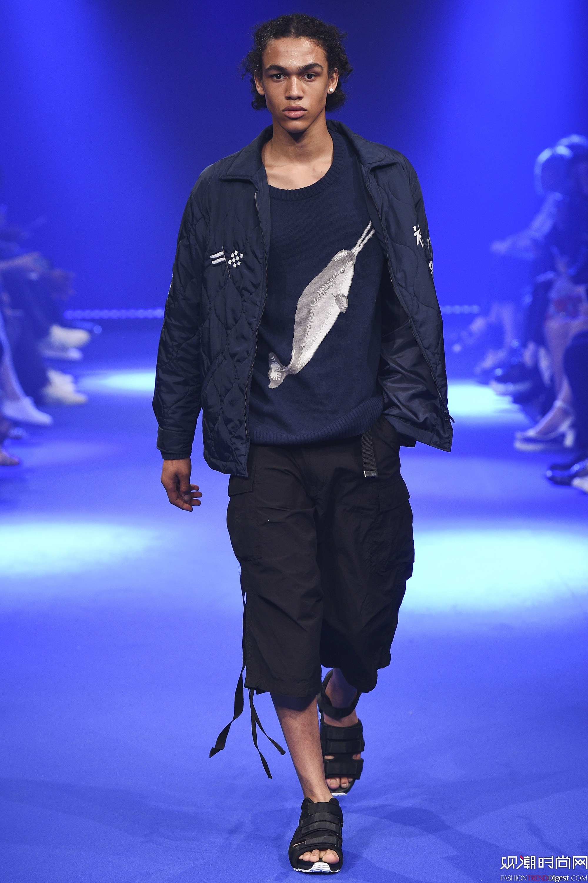 White Mountaineering 2017bϵ(chng)DƬ