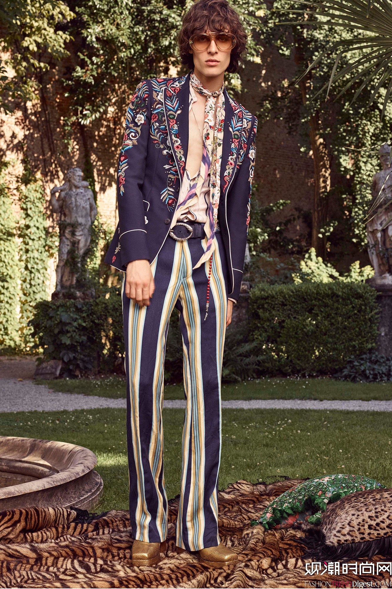 Roberto Cavalli 2017������װϵ��LookBook����ͼƬ