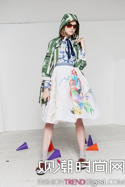 Stella Jean 2017紺ϵLookBookDƬ