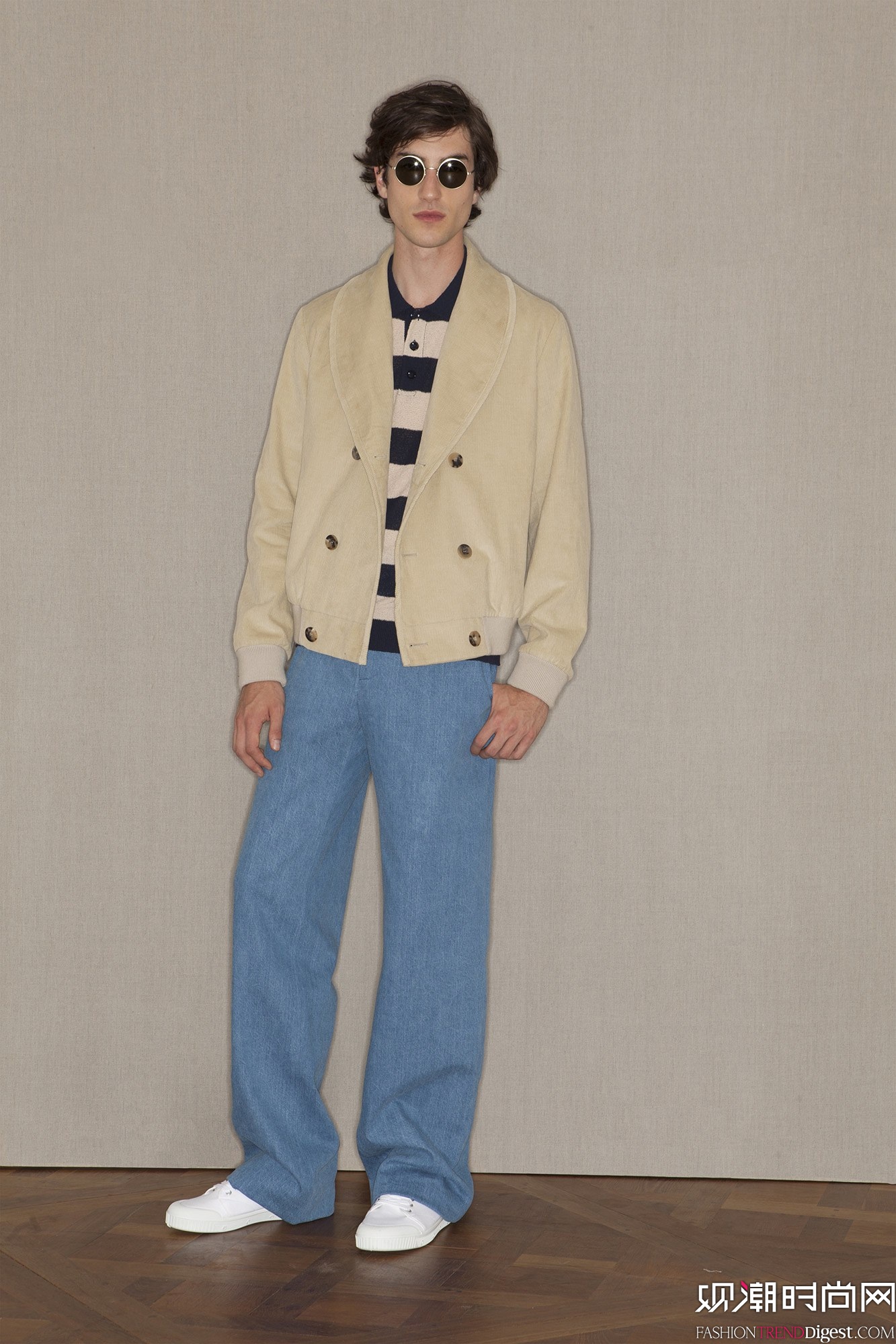ditions MR 2017ϵlookbookDƬ