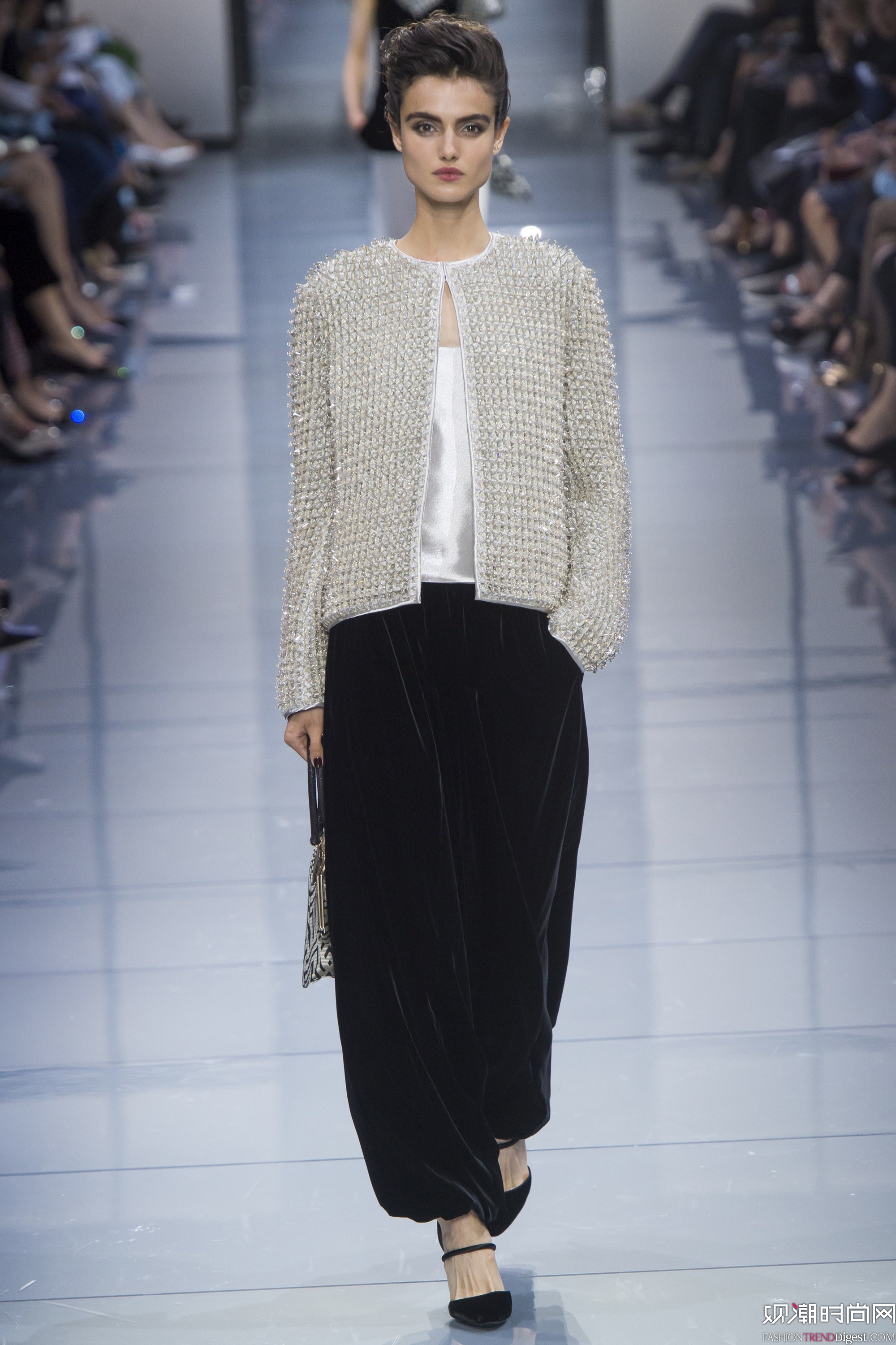 Armani Priv 2016ﶬ߶ϵ(chng)DƬ