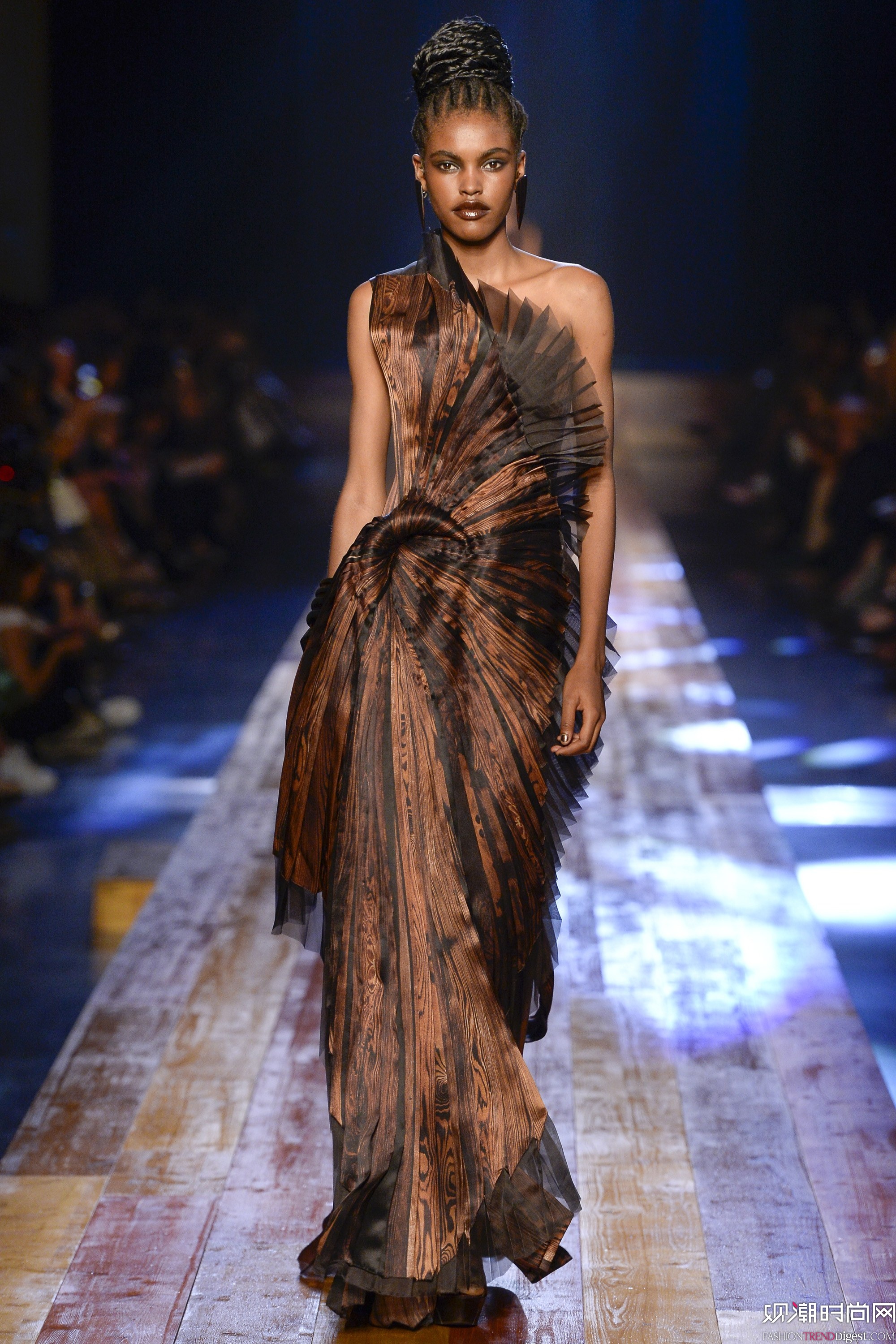 Jean Paul Gaultier 2016ﶬ߶ϵ㳡ͼƬ