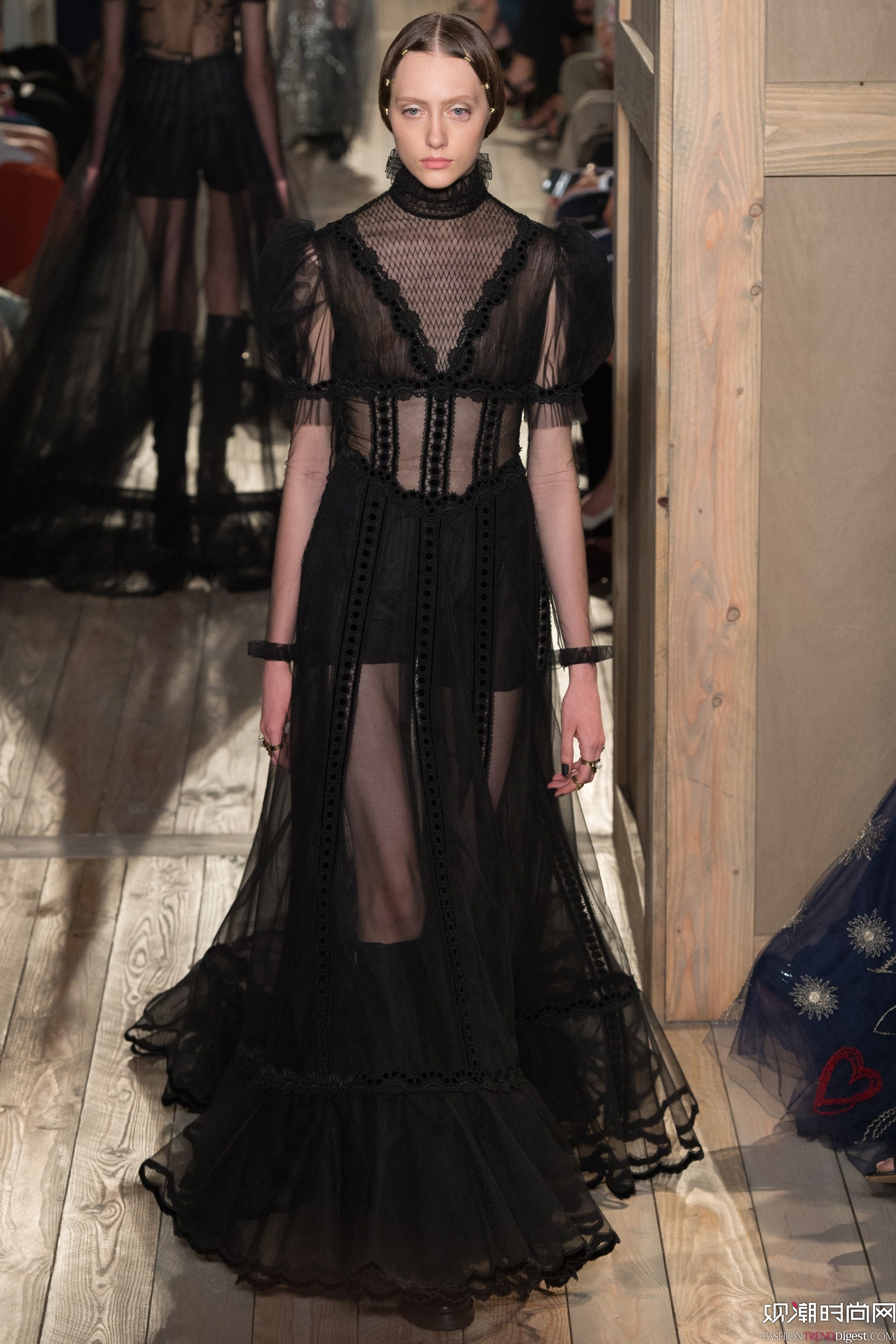 Valentino 2016ﶬ߶ʱװܸͼƬ