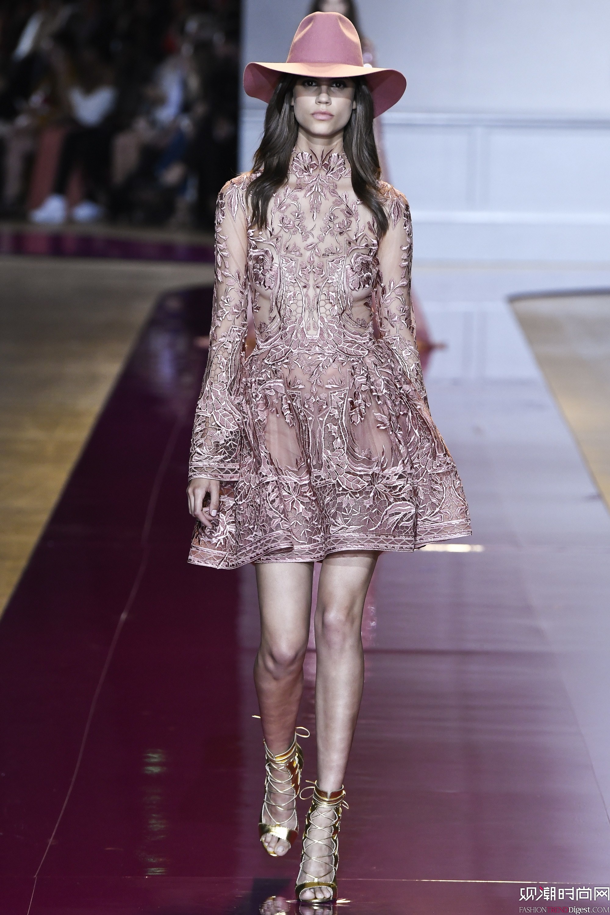 Zuhair Murad 2016ﶬ߶ϵ㳡ͼƬ