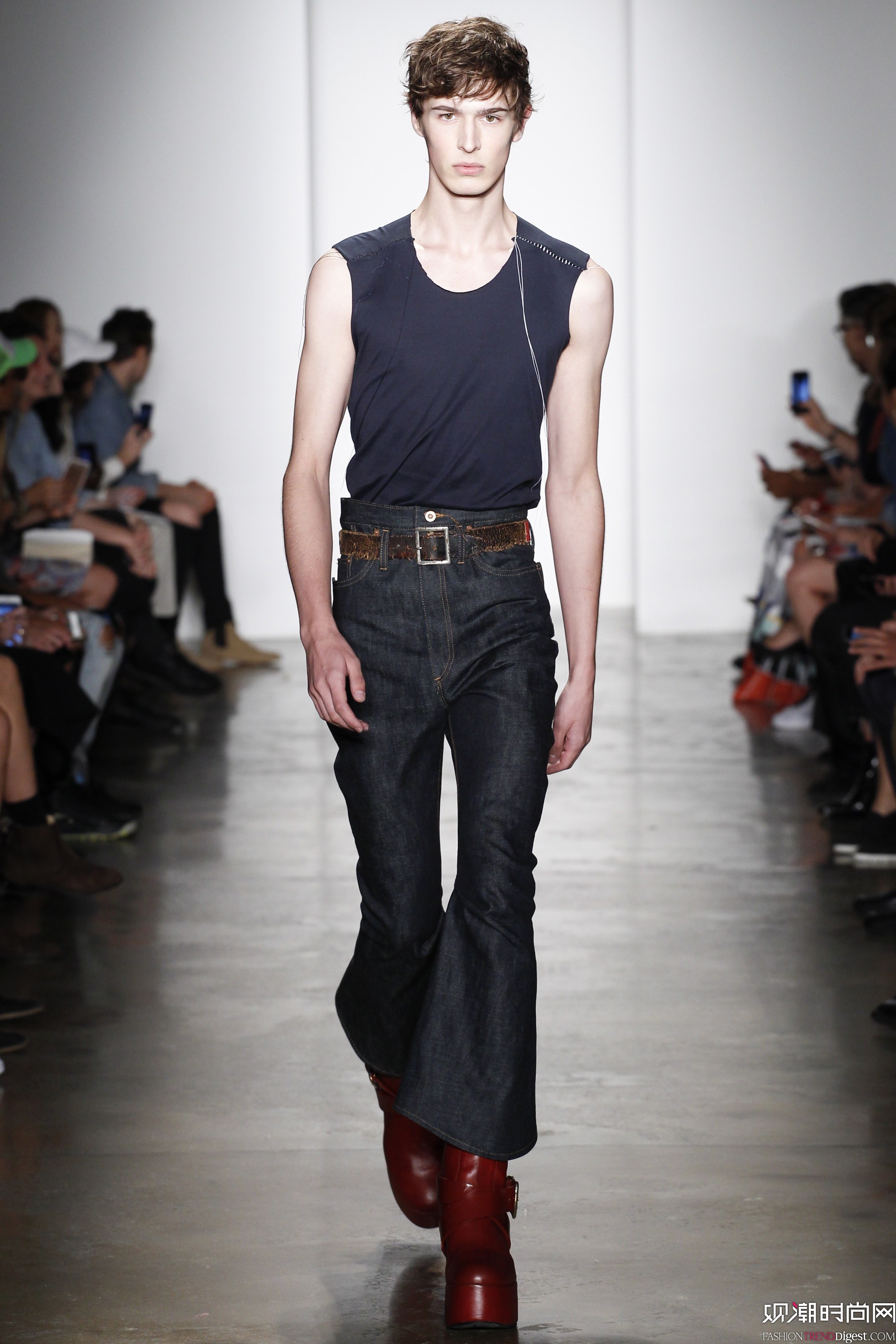 Parsons MFA 2017ļ~srbDƬ
