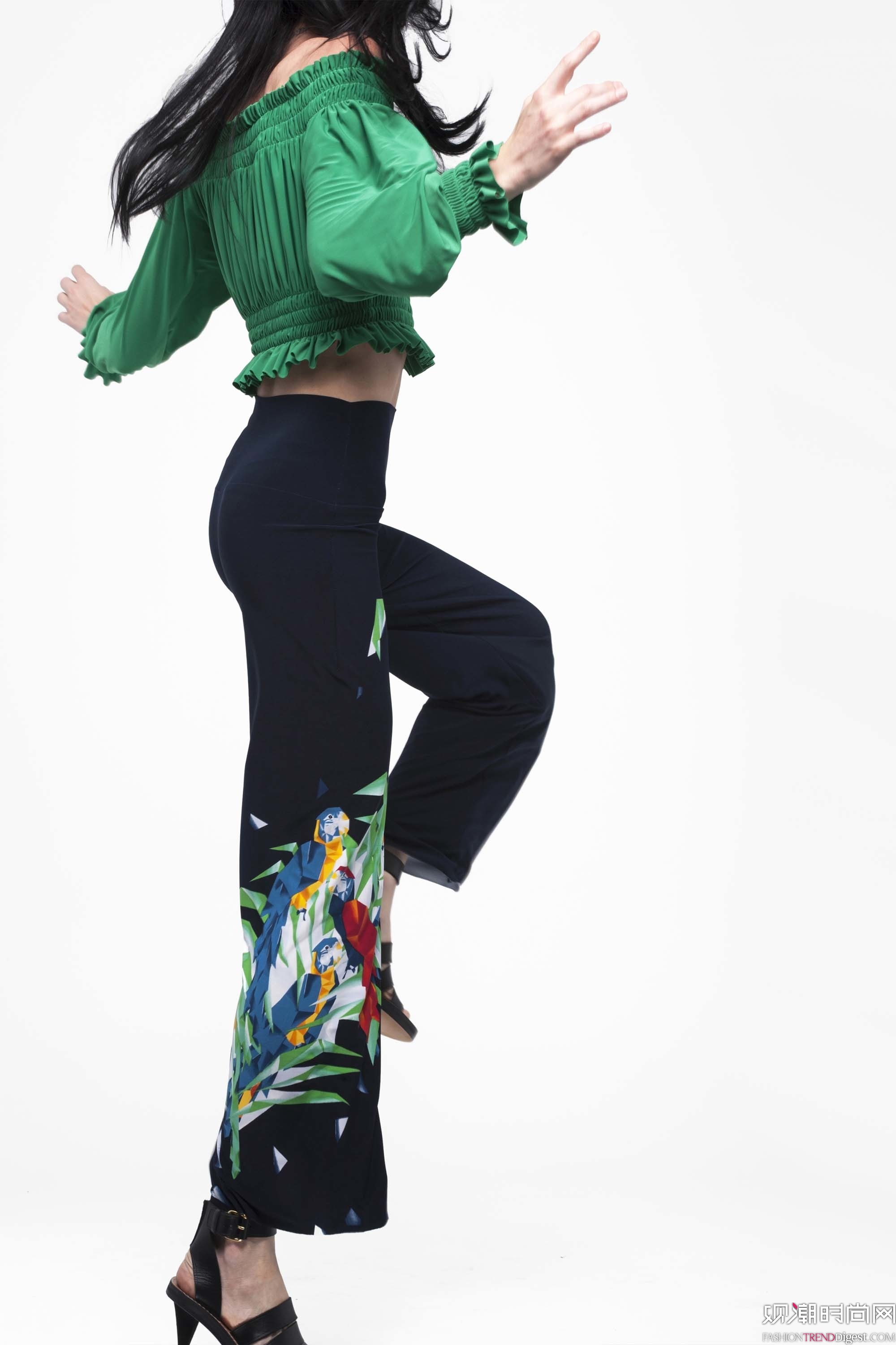 Norma Kamali 2017ϵLookBookDƬ
