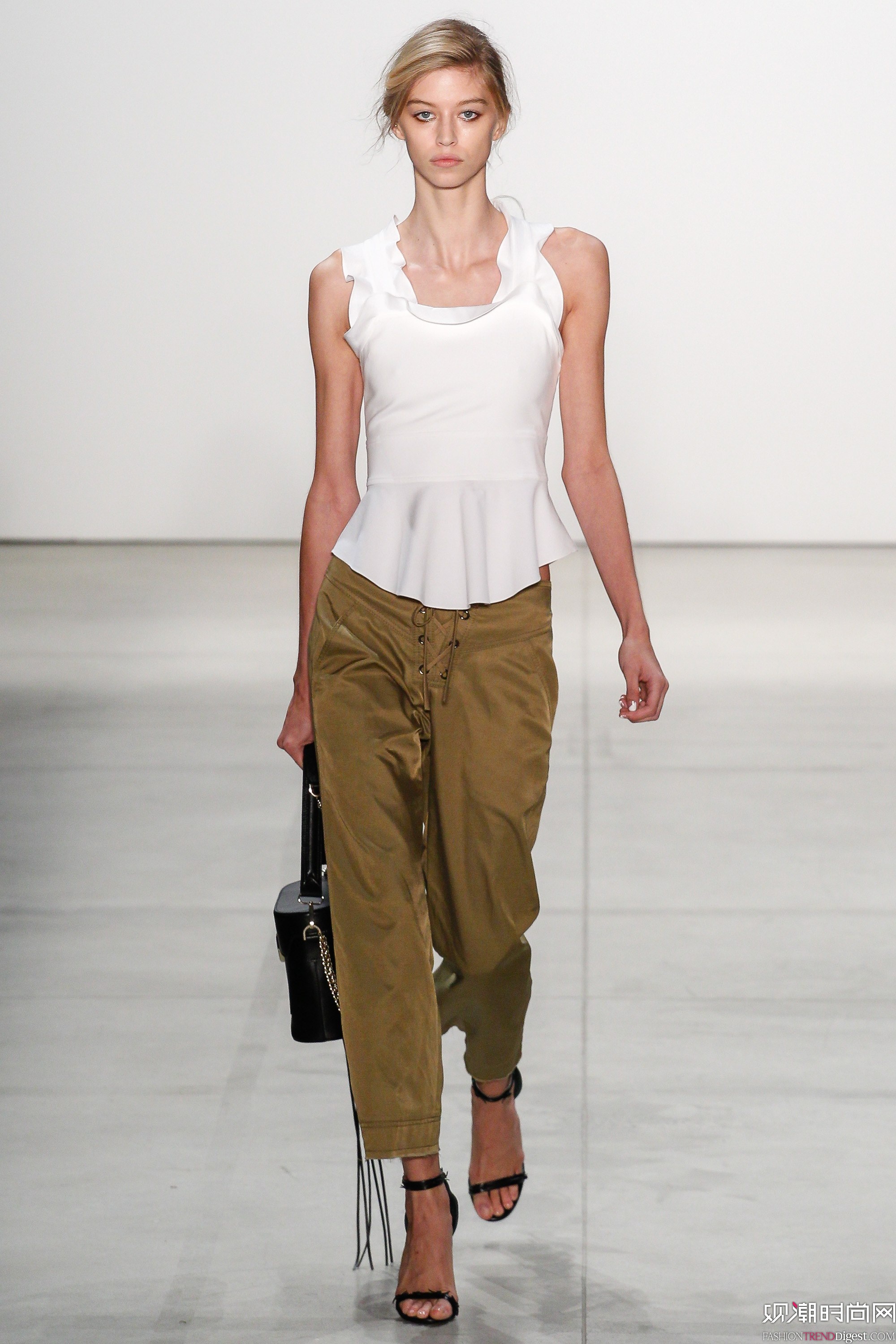 Marissa Webb 2017ϵDƬ