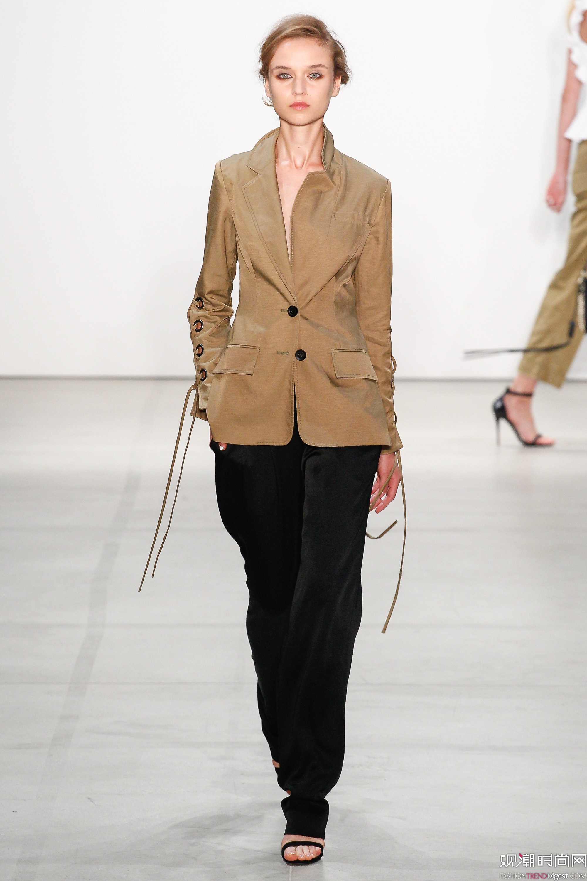 Marissa Webb 2017ϵDƬ