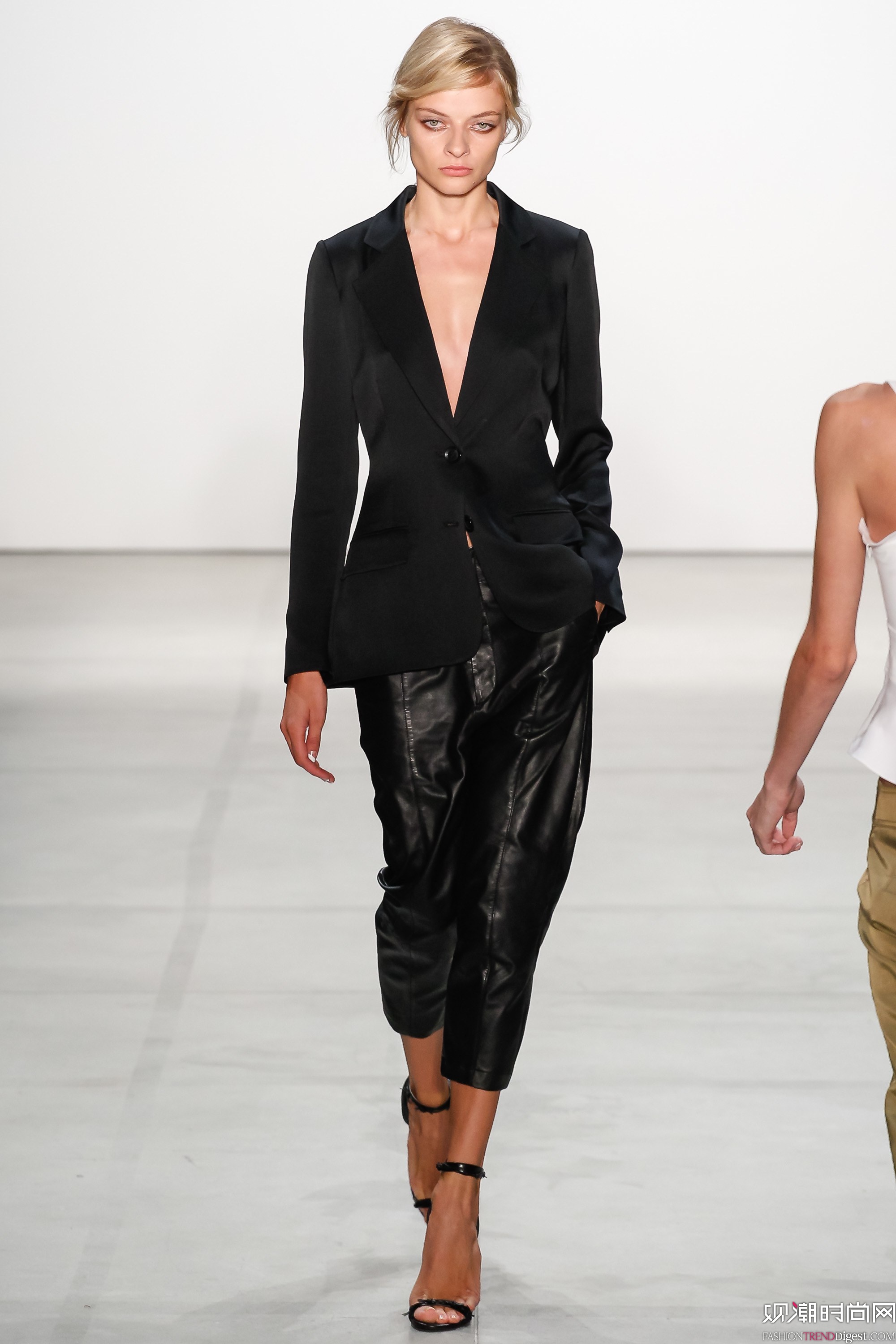 Marissa Webb 2017ϵDƬ