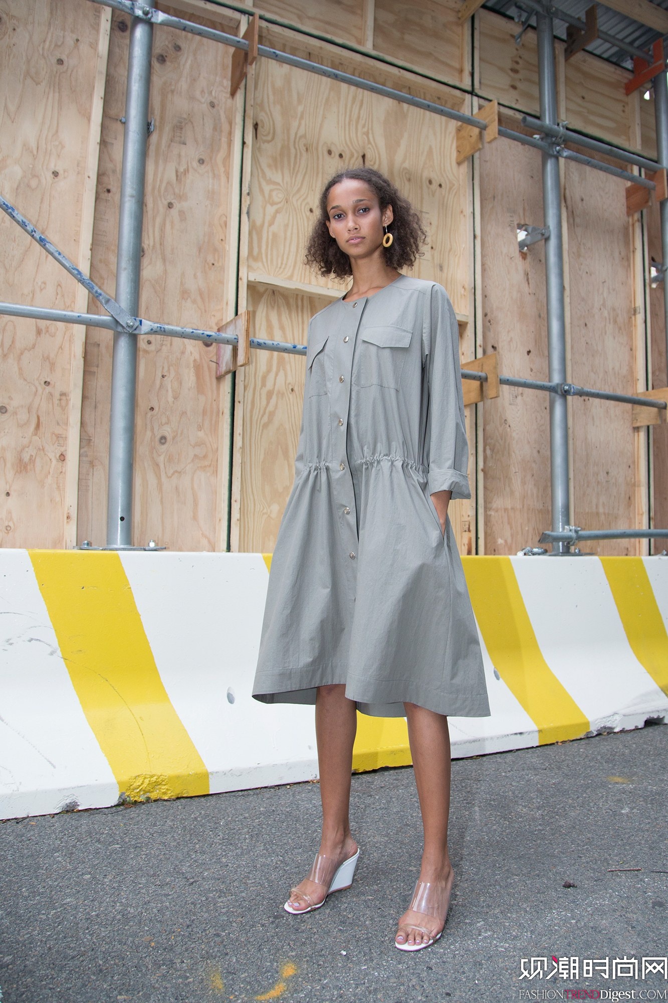 Nomia 2017ϵLookBookDƬ
