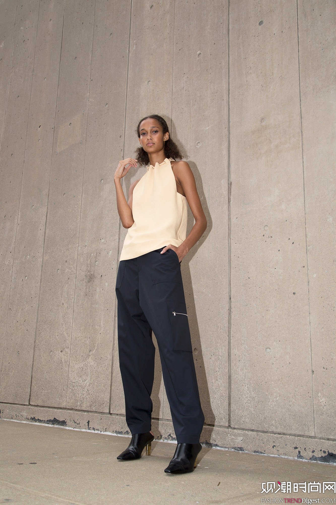 Nomia 2017ϵLookBookDƬ
