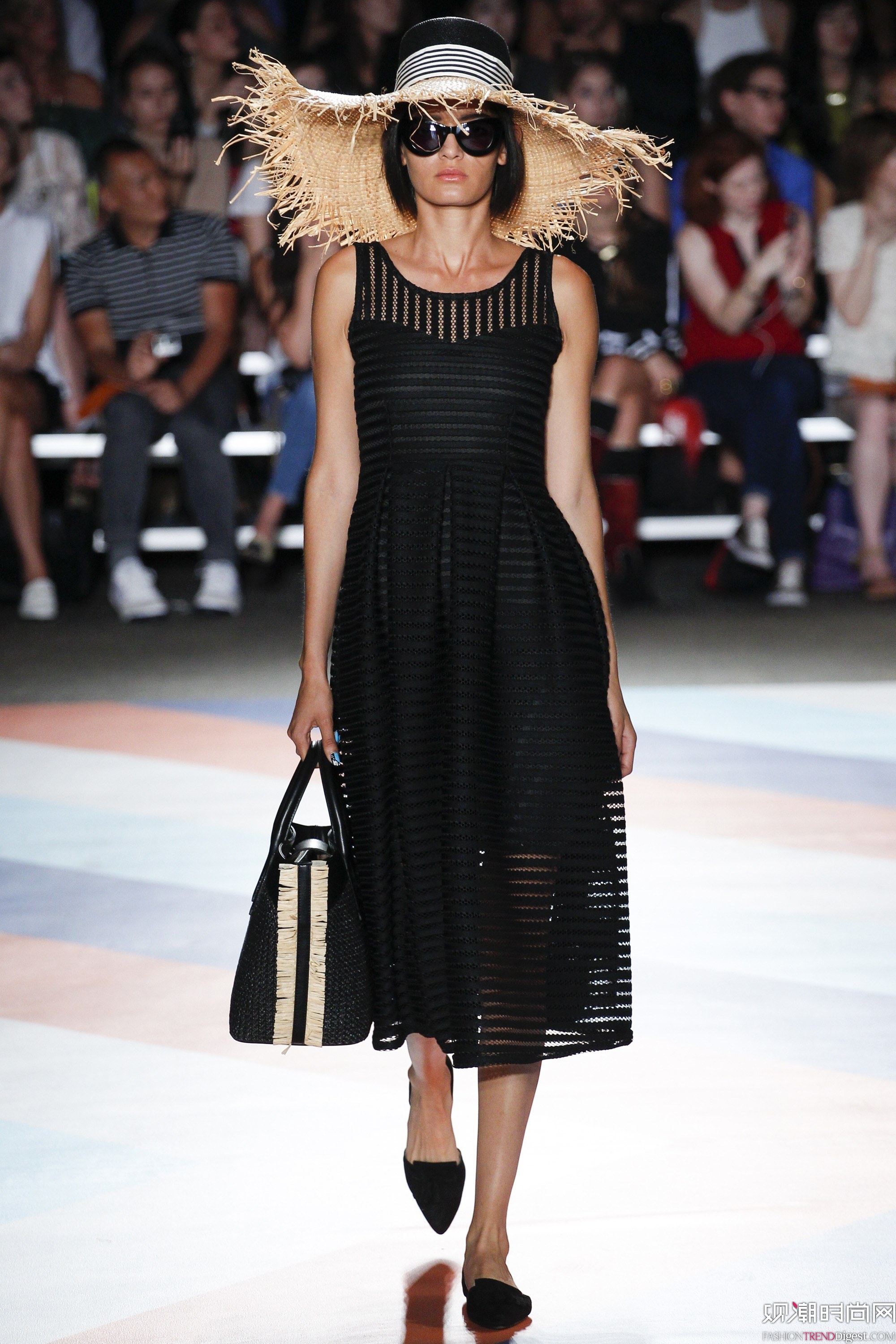 Christian Siriano 2017ϵDƬ
