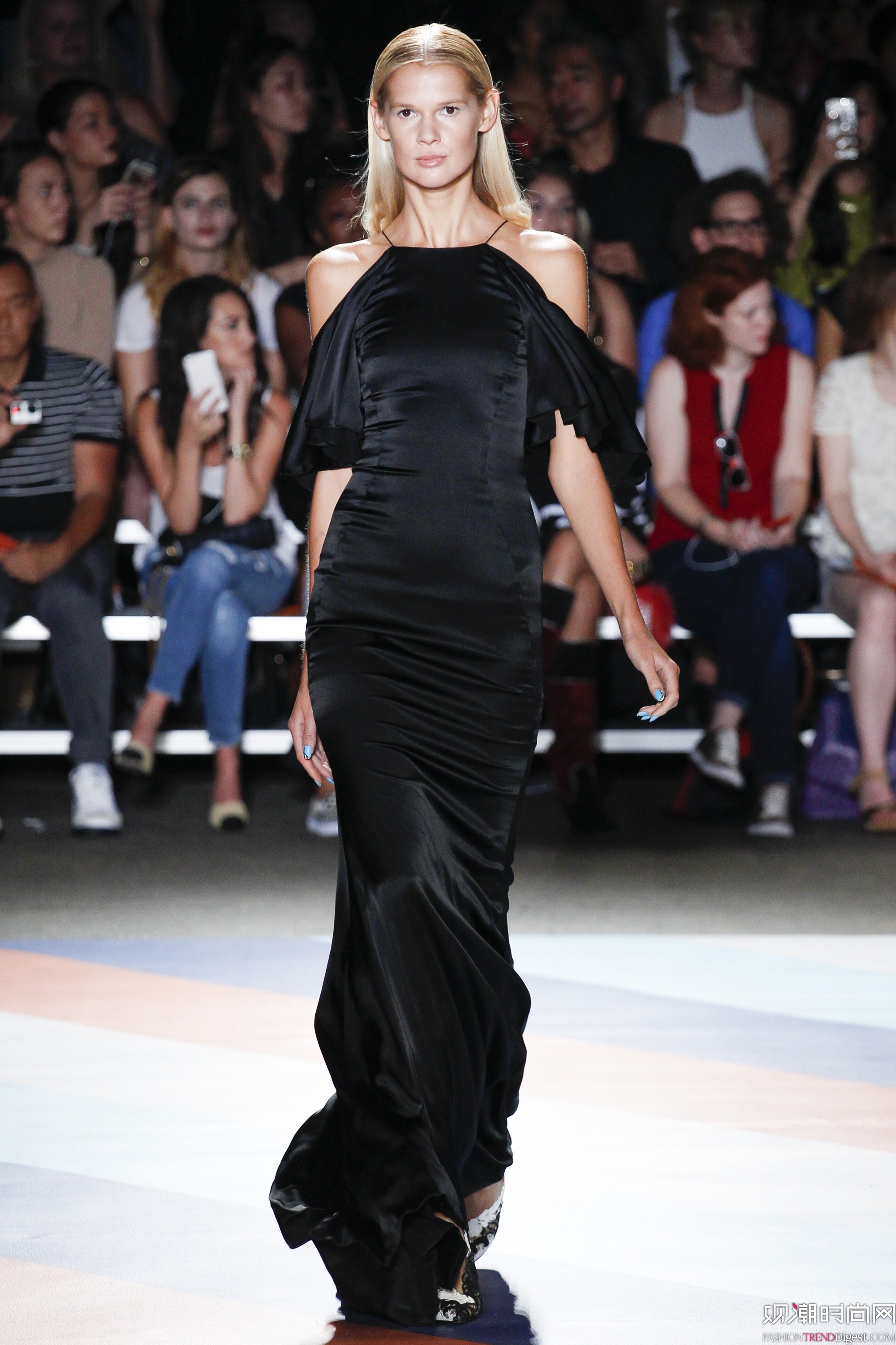 Christian Siriano 2017ϵDƬ